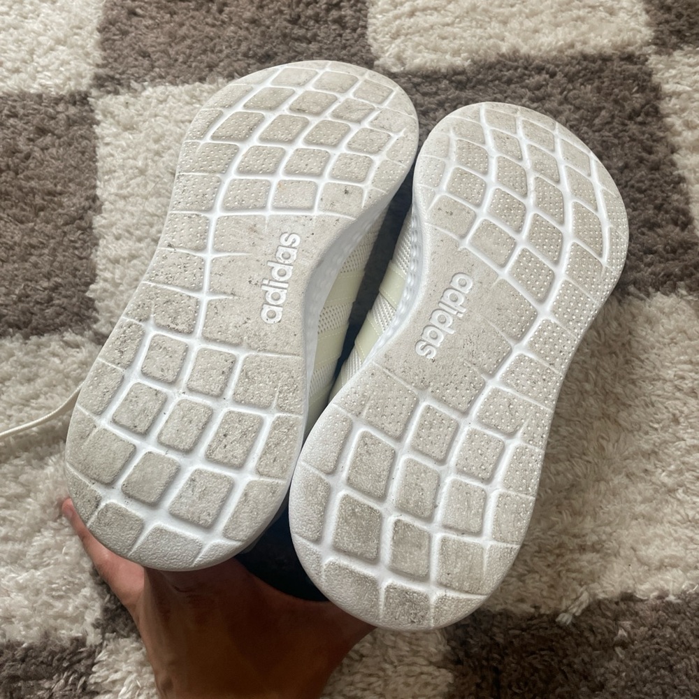 ADIDAS primeblue sneakers made with parley ocean plastic - Picture 6 of 7